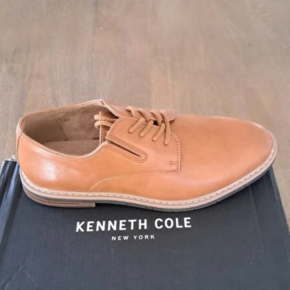 Kenneth Cole Klay Smooth Toe Oxford with Flex - Color: Cognac - Size: Kid 4